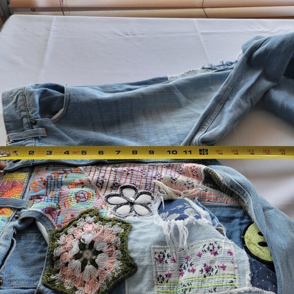 BDG High-Waisted Flare Jean-Urban Outfitters-Patch-Crochet-Embroider (Size: 27X) - Picture 11 of 13